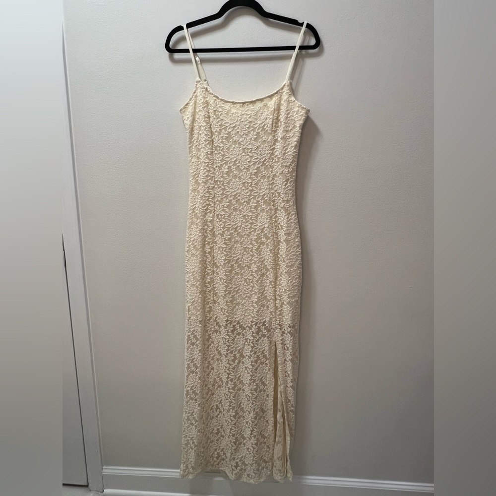 Aerie Cream Lace Maxi Size L